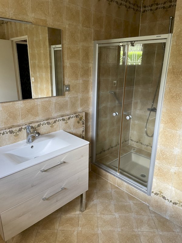 Belle Maison 7 pièces - Photo 10 - Joncherey