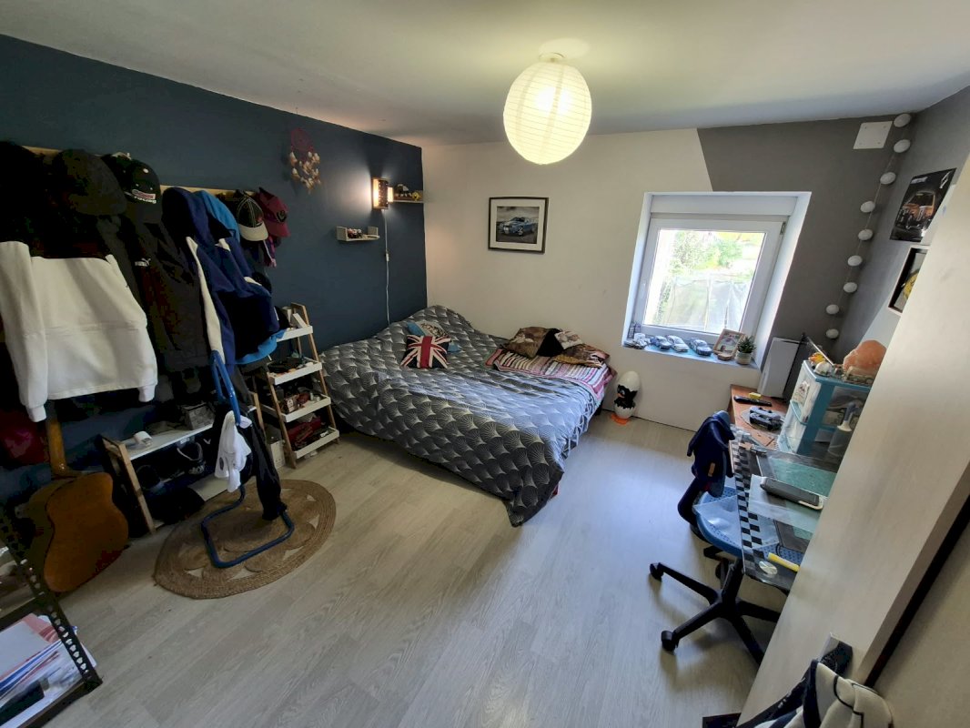 Maison, local commercial et grange - Photo 10 - Menoncourt