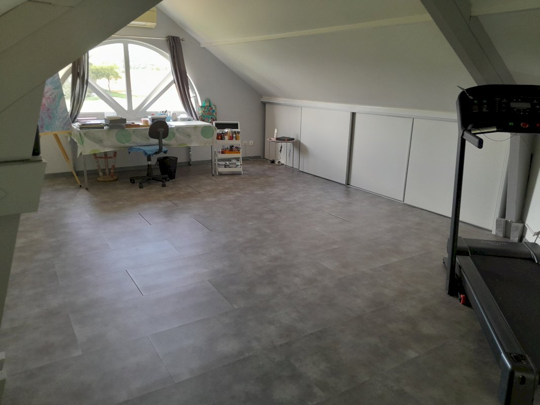 Belle propriété de 180 m² - Photo 14 - Menoncourt