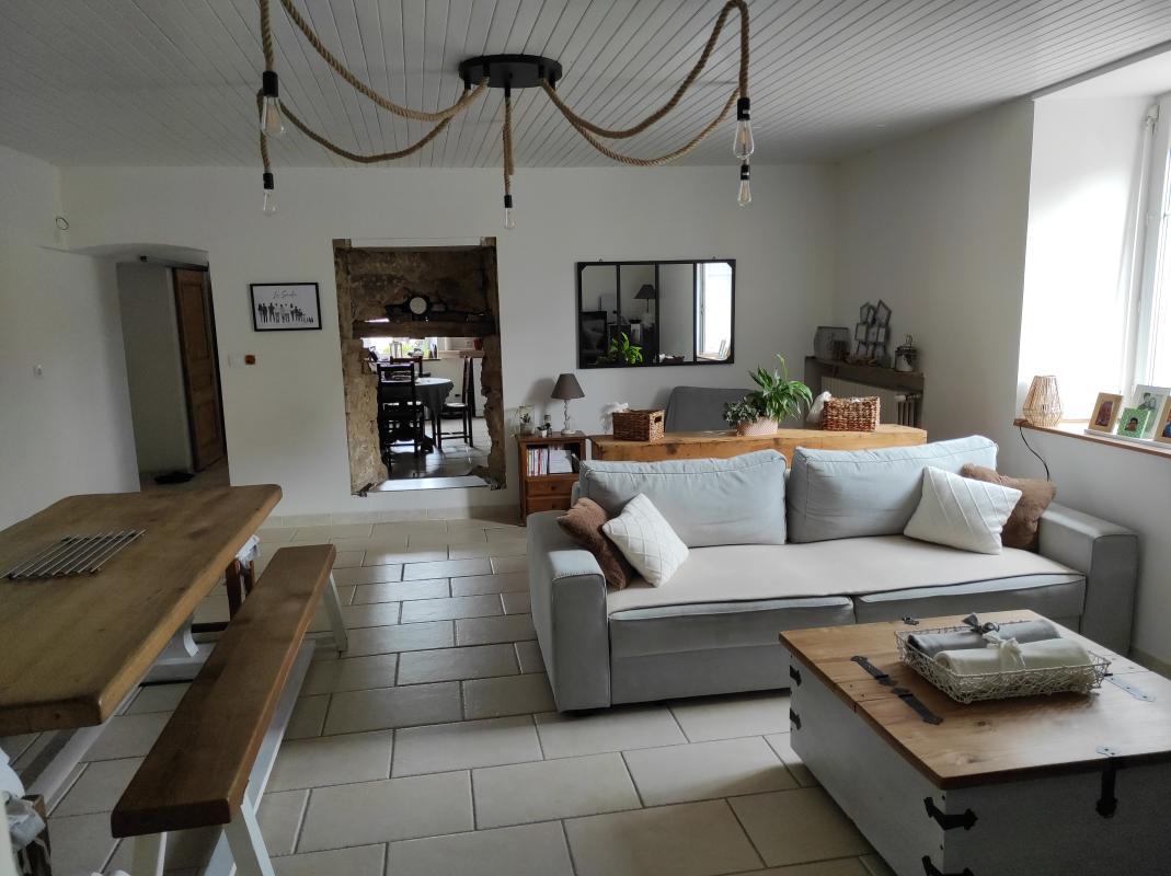 Maison 4 pièces dans le Jura - Photo 15 - Doucier