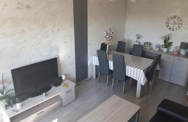Appartement T3 avec balcon - Photo 1 - Pontarlier