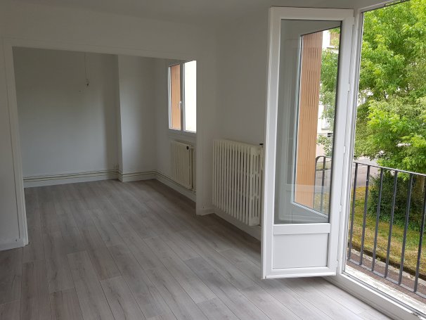 Appartement rénové - Photo 1 - Decize