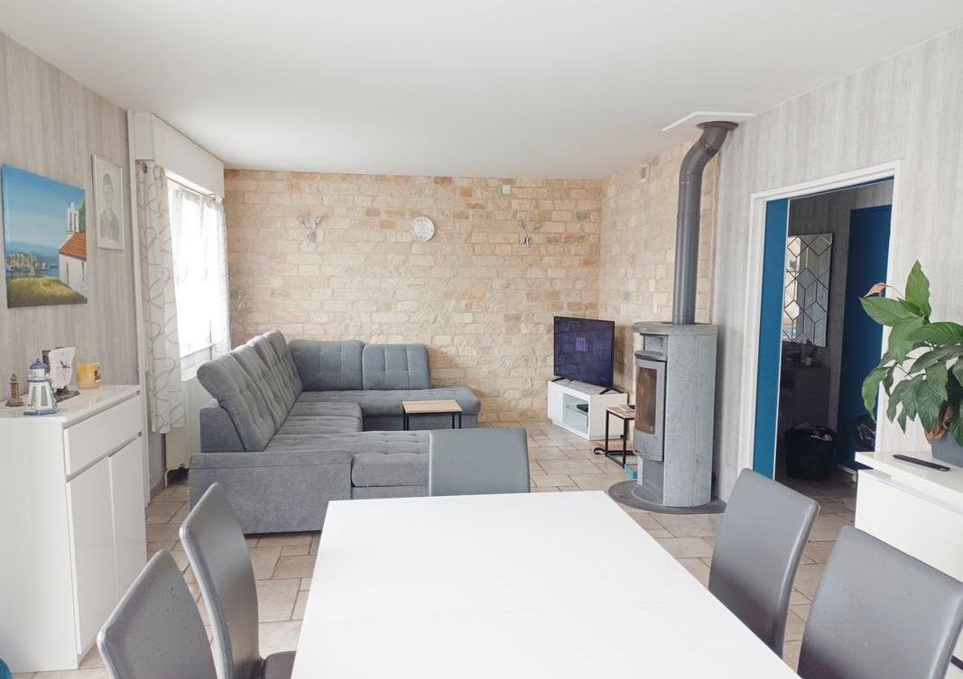 Maison familiale 7 pièces - Photo 1 - Argiésans