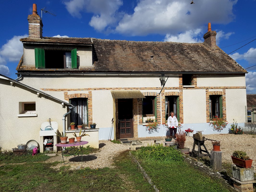 Charmante longère - Photo 1 - Villenavotte