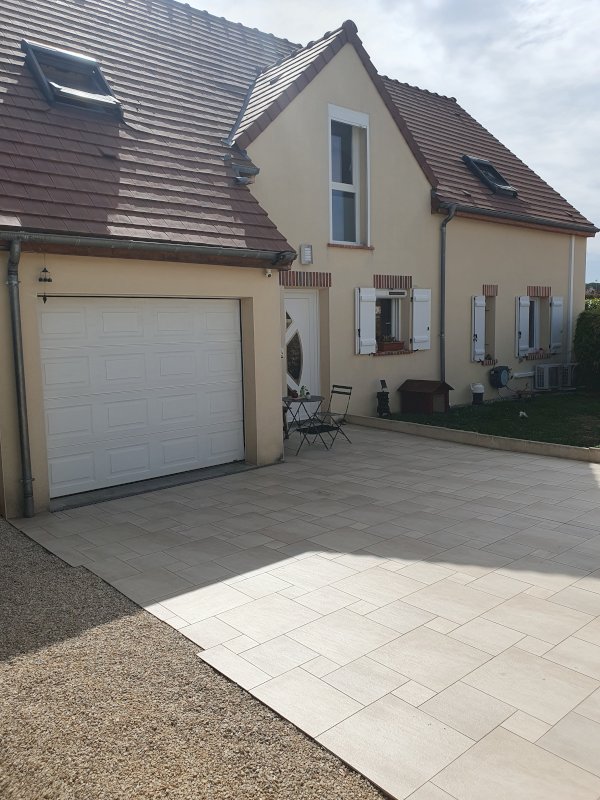 Maison 5 chambres - Photo 1 - Monéteau