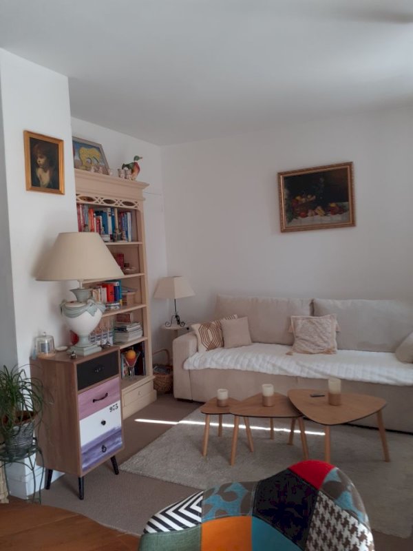 Appartement 64 m² proche centre ville - Photo 2 - Auxerre