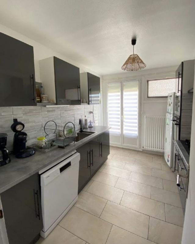 Appartement + Terrasse - Photo 2 - Gray