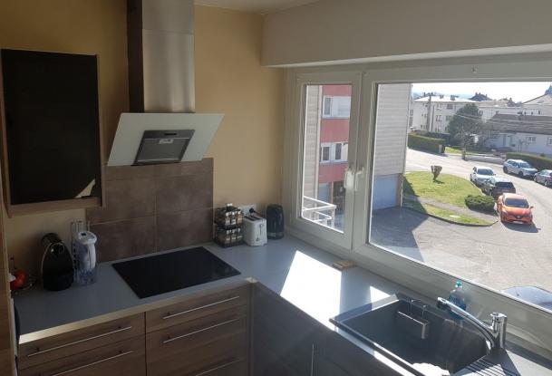 Appartement T3 avec balcon - Photo 3 - Pontarlier