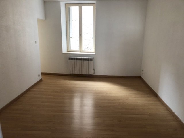 Appartement duplex T5 - Photo 3 - Pesmes
