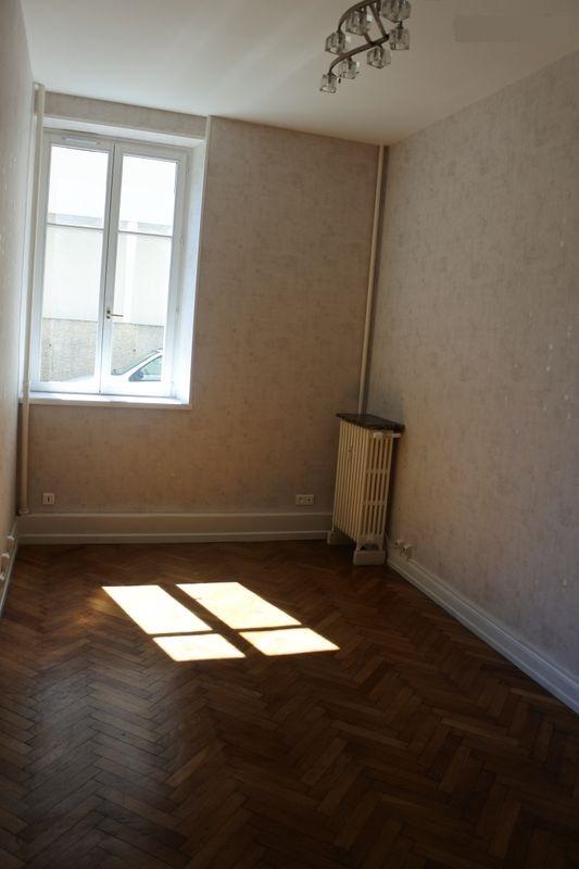 Appartement en rez-de-chaussée - Photo 3 - Vesoul