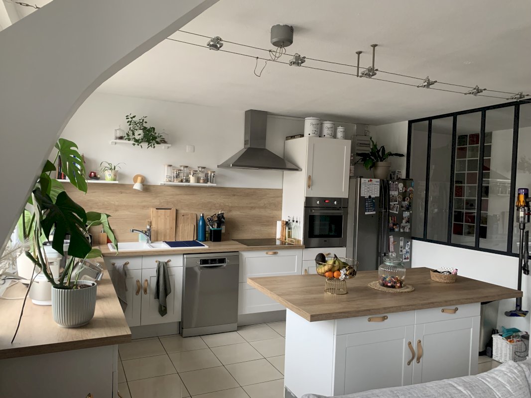 Appartement 90m² proche gare - Photo 3 - Nevers