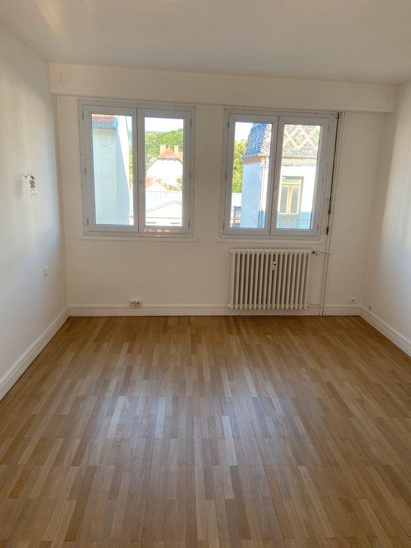APPARTEMENT T3 - Photo 3 - Lons-le-Saunier