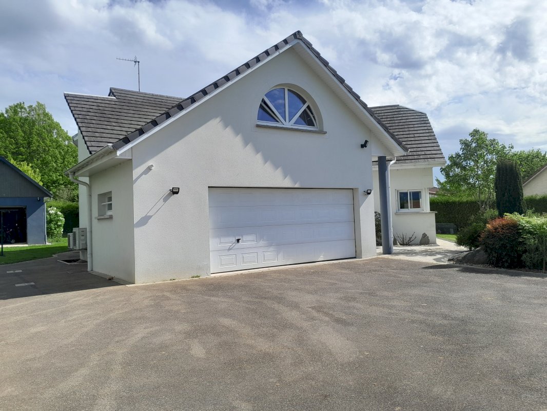 Belle propriété de 180 m² - Photo 3 - Menoncourt