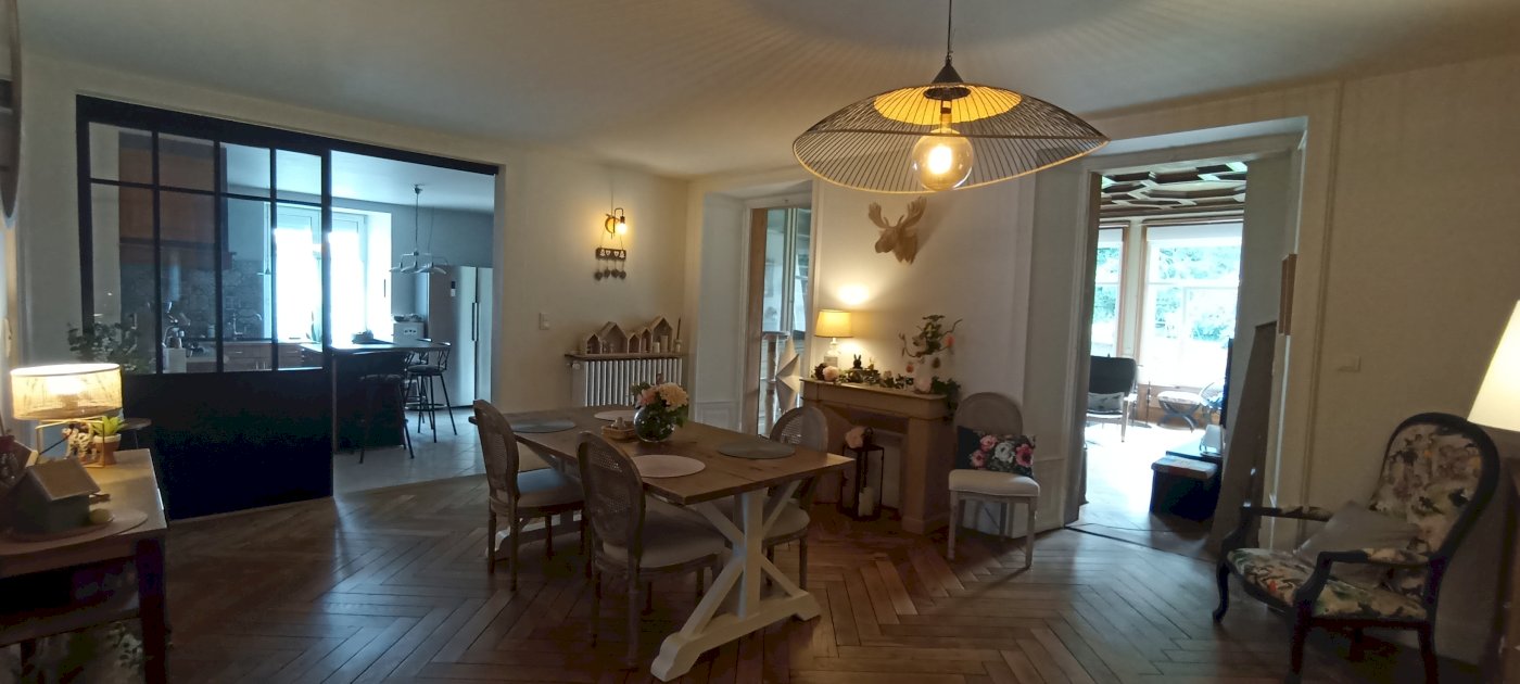 Agréable Appartement de 145 m² - Photo 4 - Delle