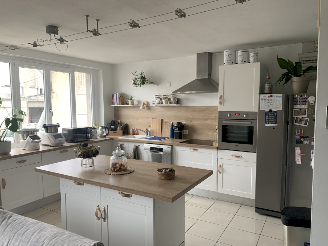 Appartement 90m² proche gare - Photo 4 - Nevers
