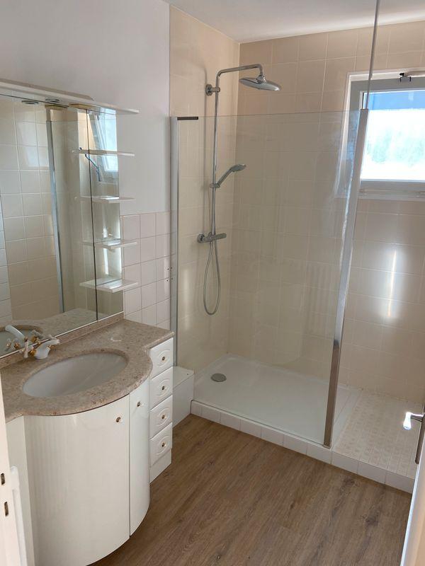 APPARTEMENT T3 - Photo 5 - Lons-le-Saunier