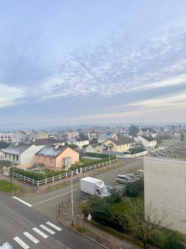 Appartement en résidence sur Auxerre - Photo 6 - Auxerre