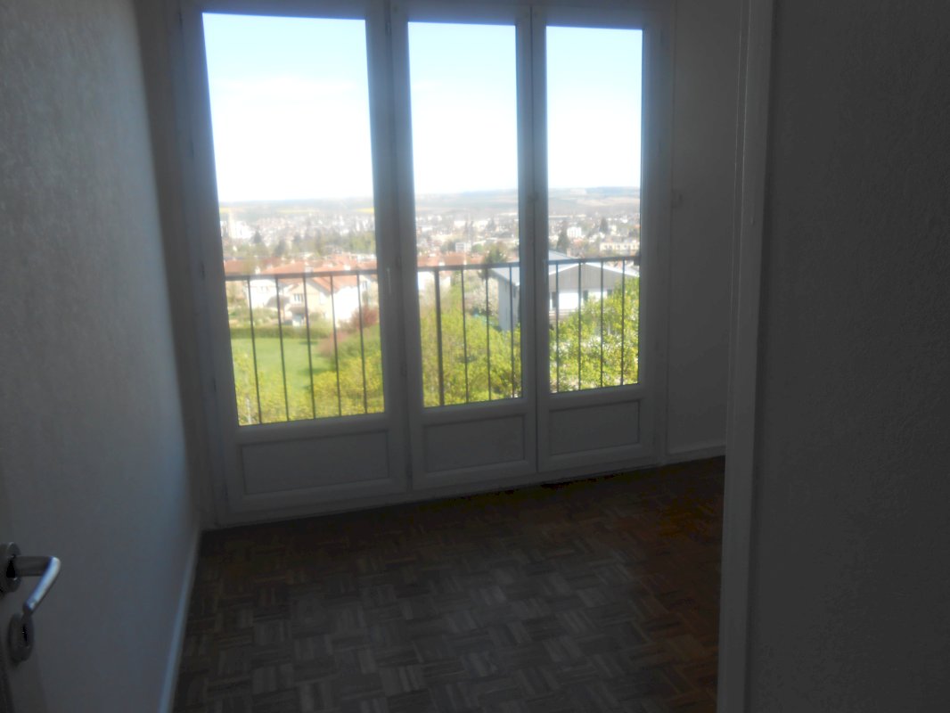 APPARTEMENT 43 M2 - Photo 6 - Auxerre