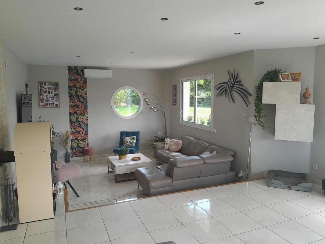 Belle propriété de 180 m² - Photo 7 - Menoncourt
