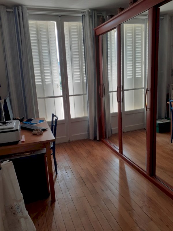 Appartement 64 m² proche centre ville - Photo 8 - Auxerre