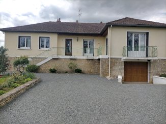 Grande maison individuelle sur sous-sol - Cercy-la-Tour (58340)