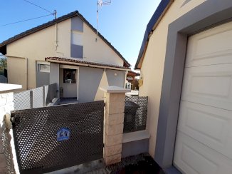 JOLIE MAISON DE VILLAGE - Anjoutey (90170)