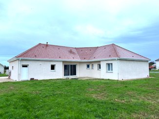 Maison récente (décembre 2022) de 127 m² - Saint-Martin-en-Bresse (71620)