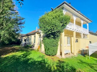 Maison atypique 280 m² avec grand local - Valdoie (90300)