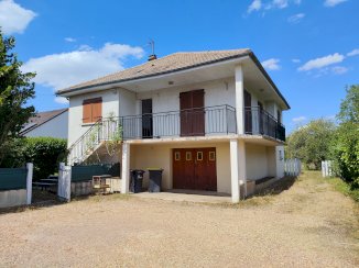 Opportunité immobilière : vaste terrain et maison à fort potentiel située à Fourchambault - Fourchambault (58600)